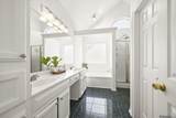 10526 Springbrook Ave - Photo 11