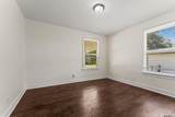 15376 Tiger Bend Rd - Photo 11