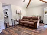 1117 Shaw Dr - Photo 4