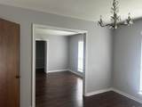 735 Bromley Dr - Photo 2