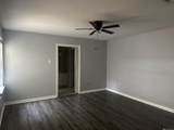 735 Bromley Dr - Photo 6