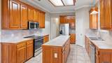 10741 Hillmont Ave - Photo 4