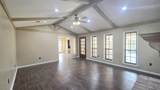 12119 Mallory Ave - Photo 9