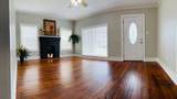 1118 Academy St - Photo 3