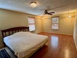 709 Federal Avenue - Photo 17