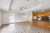 615 30th St - Photo 6