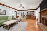 2103 Aspenwood Dr - Photo 4