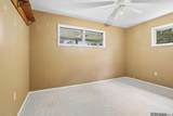 2134 Contour Dr - Photo 9