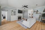 7352 Lake Meadow Dr - Photo 5