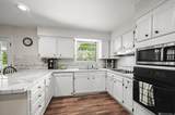 8833 Bayside Ave - Photo 7