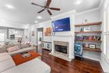 1137 Memorial Square - Photo 6