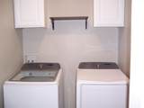 300 Jennifer St - Photo 11