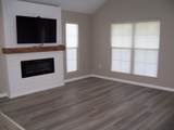 300 Jennifer St - Photo 2