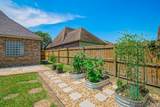 10109 Chanel Dr - Photo 25