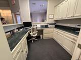 10713 Oak Hills Pkwy - Photo 13