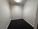 10713 Oak Hills Pkwy - Photo 9