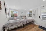 10303 Island Dr - Photo 17