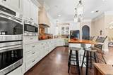 10143 Old World Dr - Photo 10
