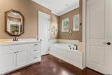 10143 Old World Dr - Photo 15