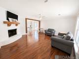 8124 Misty Oaks Ave - Photo 2