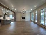 1119 Camellia Way - Photo 3