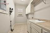 8564 Grand View Dr - Photo 10