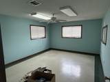 1303 Ridgefield Road - Photo 2