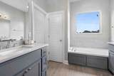8116 Village Lake Ave - Photo 13