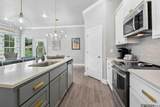 8116 Village Lake Ave - Photo 3