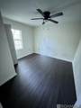 202 Leslie St - Photo 7