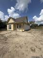 1520 Napoleon St - Photo 3