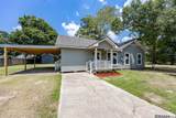 301 Leslie St - Photo 4