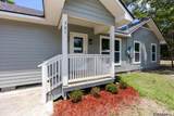 301 Leslie St - Photo 6