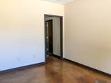 1923 West Shore Ave - Photo 4