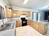 16918 Watkins Rd - Photo 4