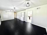 325 Marilyn Dr - Photo 4