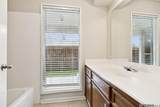 12037 Oak Haven Ave - Photo 15