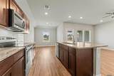 8411 Fairlane Dr - Photo 9