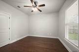 9346 Falling Oak Dr - Photo 17