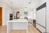 18312 Green Lakes Ct - Photo 11