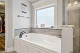 12074 Amsterdam Ave - Photo 16