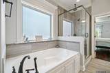 12074 Amsterdam Ave - Photo 17