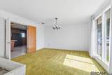 780 Sherwood Forest Blvd - Photo 11