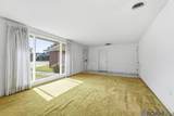 780 Sherwood Forest Blvd - Photo 13