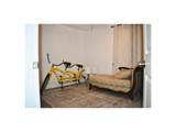 215 West 6th Street - Photo 6