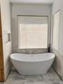 18197 Lake Harbor Ln - Photo 19