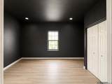 864/866 Louise St - Photo 33