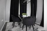 864/866 Louise St - Photo 4