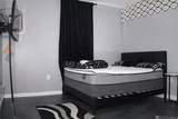 864/866 Louise St - Photo 7