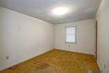 9338 Prince Charles St - Photo 18